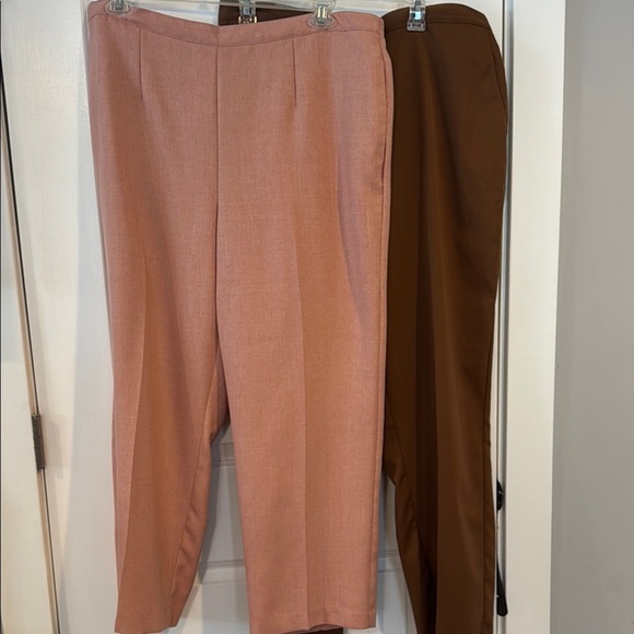 Alfred Dunner 2 pair Classic pull on pants trousers slacks Pink and Brown 18 18W - Picture 2 of 15